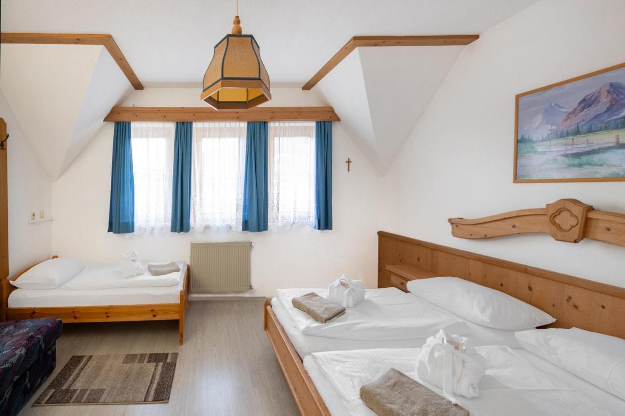 Waldschloessl 3*